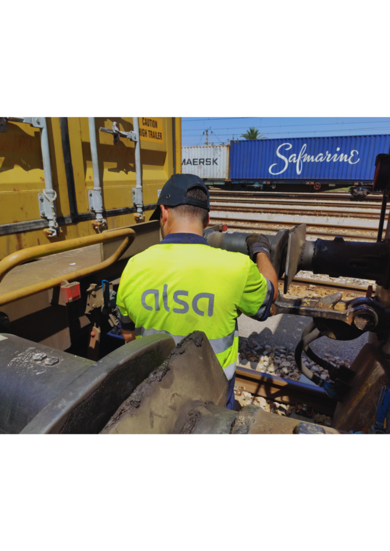 3.Cluster 1 768x1086